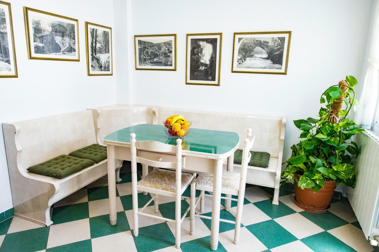Willa Casa Saki Armilla Zewnętrze zdjęcie